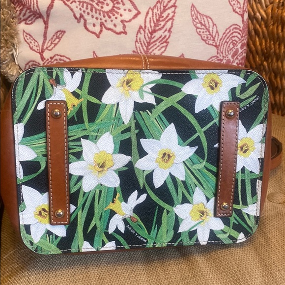 Dooney & Bourke Green and Brown Shoulder Bag with Floral Design - Picture 11 of 16